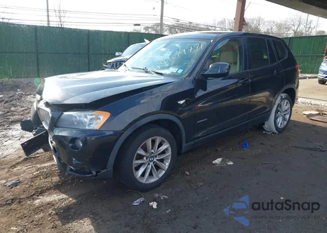 2013 BMW X3 xDrive28I z USA, uszkodzony, nr VIN 5UXWX9C54D0A32796
